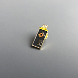 Значок эмалированный «Баллончик желтой краски»